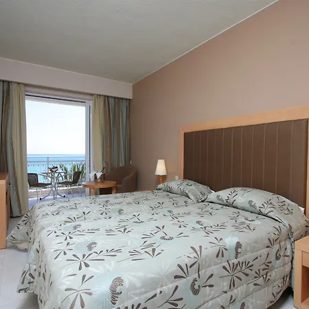 Zakantha Hotel 4*